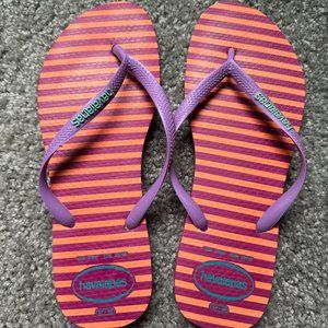 Havaianas Striped Flip Flops beach sandals in orange, pink, purple, blue